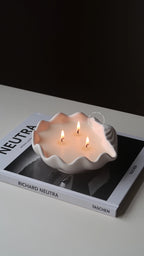 Large Clam Shell Candle